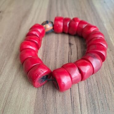 xari bulbul simvolu: Mərcan — 1