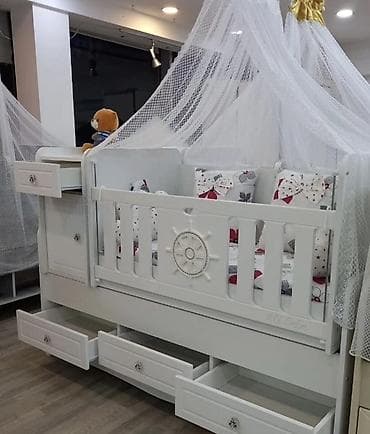 2 mərtəbəli carpayılar: Oğlan və qız üçün, Dördbucaq, Beşik, Dəst ilə, Yellənmə mexanizmsiz — 1