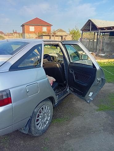 ravon r4 2020: LADA 2112 (hatchback), gümüşü rəng. - Kuzov: 5 qapılı, arxa spoylerli — 10