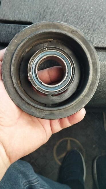 matoru vurub: Kondisionerin muftası, avtomobilin kondisioner sisteminin bir — 4