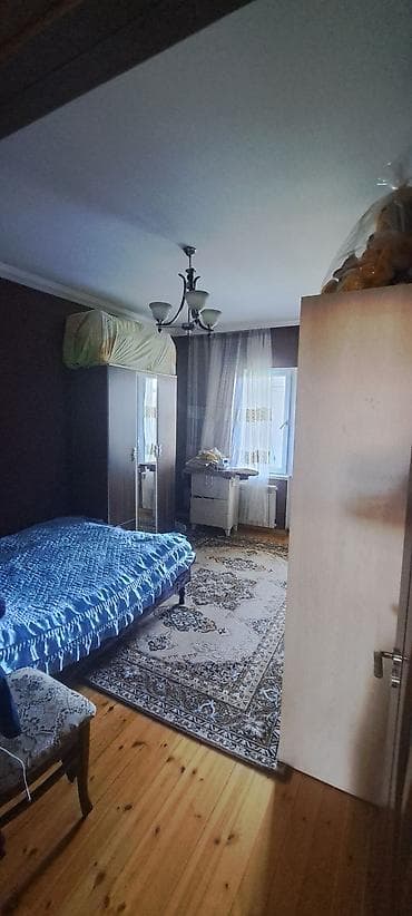 sadiq evler: Bakı, Qaraçuxur qəs., 3 otaqlı, Köhnə tikili, m. Neftçilər, 78 kv. m — 8