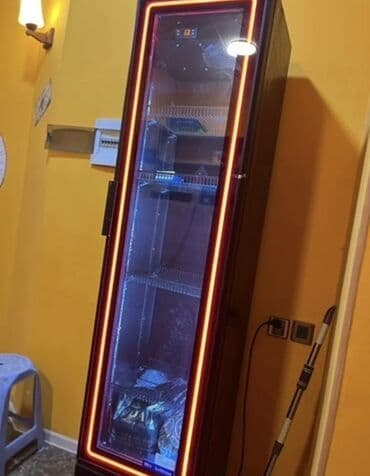 soyuducu sumqayitda: Soyuducu Vitrin abyektler üçün daha əlverişlidir, uzunluğu 2 m ə çatır — 2