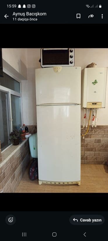 сдать бытовую технику на запчасти: İki qapılı soyuducu - Rəng: ağ - Yuxarıda dondurucu bölmə, aşağıda — 1