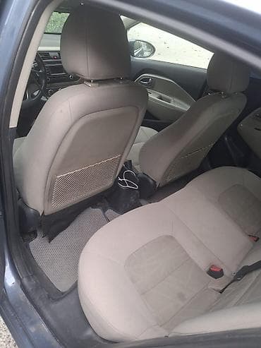 audi a5: Kia Rio sedan - Kuzov: sedan, tünd mavi rəng - Mühərrik: benzin - — 6