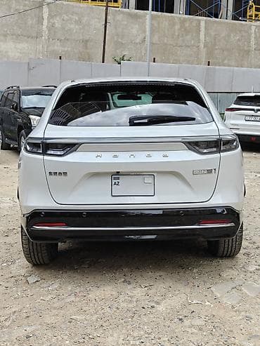 tesla model s: Honda : 0.1 l | 2024 il Krossover — 6