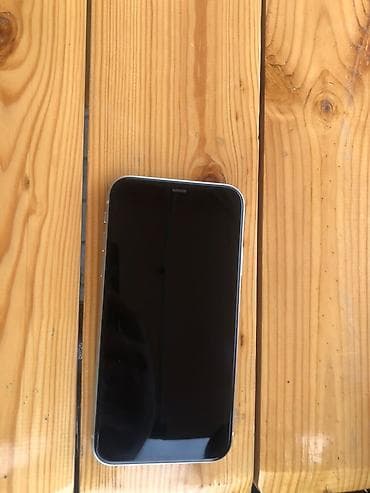 15 pro maxs: IPhone 11, 128 GB, Ağ, Face ID — 4