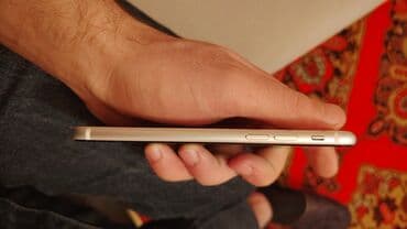 Audio: IPhone SE 2020, 128 GB, Ağ — 4