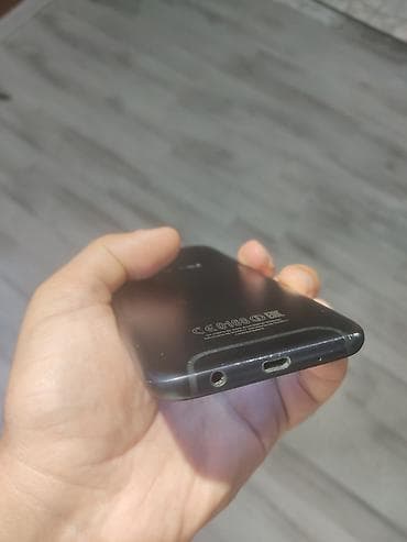 apple 5 s: Samsung Galaxy J5 2016, 16 GB, rəng - Qara, Sensor — 6