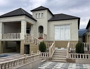 elite: Villa tipli həyət evi - Memarlıq: Klassik üslubda fasad, sütunlu — 1