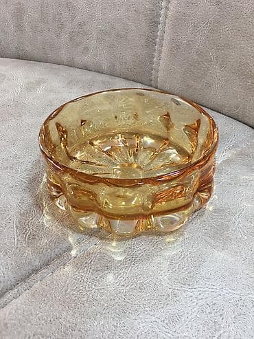 aksesuar qabi: Konfet və ya meyvə qabı. Rəngli şüşə, 60-70-ci illər, ideal — 1