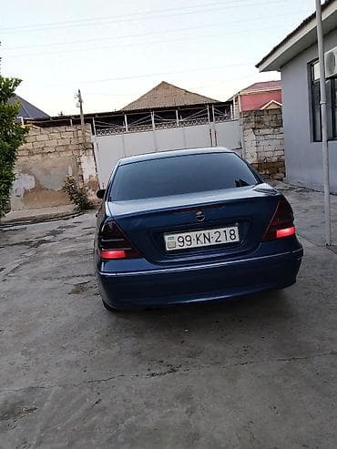 turbo az 014: Mercedes-Benz C-Class: 2.2 l | 2001 il Sedan — 9