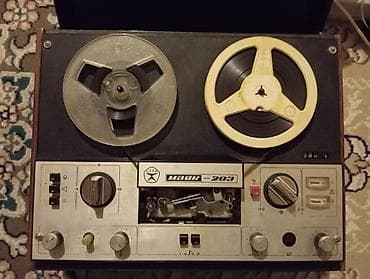 Микрофоны: Магнитофон — 1