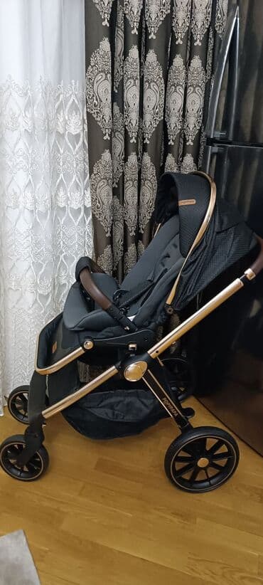 Gəzinti arabaları: Klassik gəzinti arabası, Yaş: 1-6 ay — 1