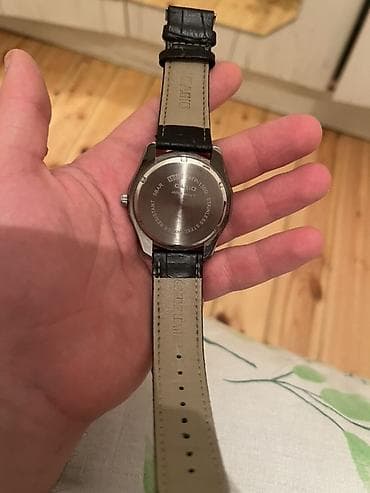 casio gshock: Qol saatı, Casio — 2