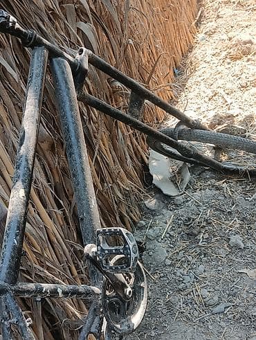 Şəhər velosipedləri: Isdiyen olsa vb da Yazin bide tekerleri boşdur oda sürülmür deye - — 2