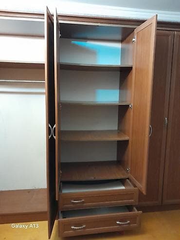 ucuz şifaner: İşlənmiş, 5 qapı, Güzgülü, Qəhvəyi, Digər material, Açılan, Düz dolab — 8