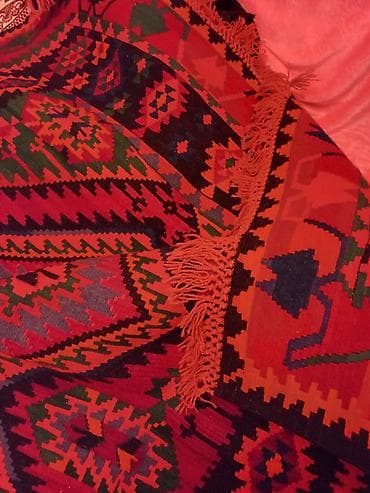 çiçi xalçası: Xalça — 3