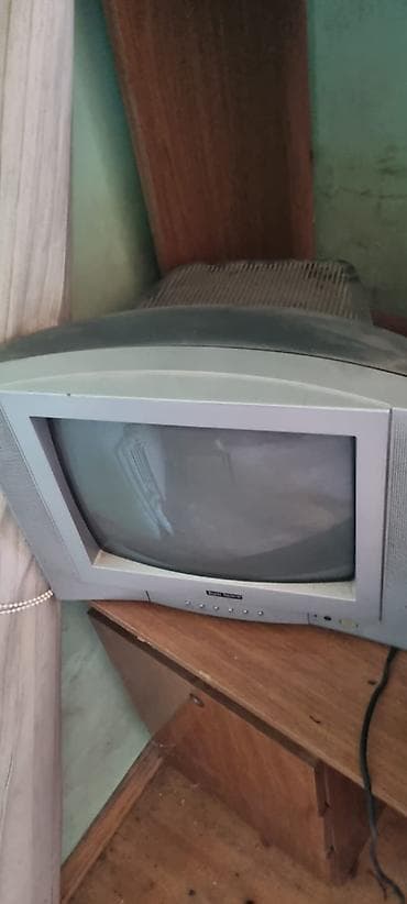 box tv: Super General markalı televizor. İşləyir. Antik bəzək əşyası kimi də — 1