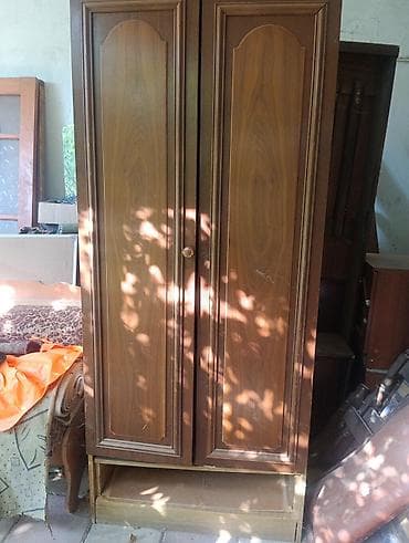 Digər mebel: Şkaflar paltar ve digər əşyaları qoymaq üçün şkaflar ən aşağı — 2