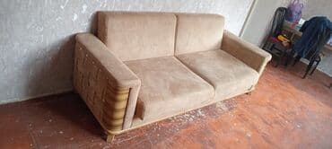 Divan, Açılan, Bazalı — 1