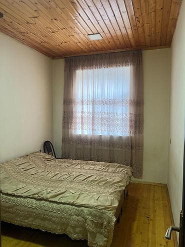 zabrat 1 ev: Şəhər tipli həyət evi Xüsusiyyətlər: - Bir mərtəbəli, hasarlı həyətə — 9