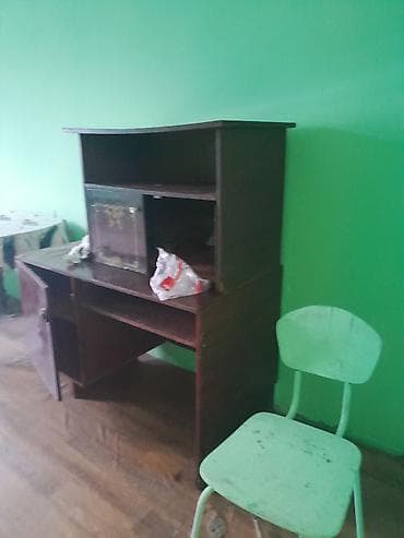 1 otaqli ofis icare: Bir otaqlı yaşayış sahəsi Təsvir: - Geniş, uzunsov planlı bir otaq — 2