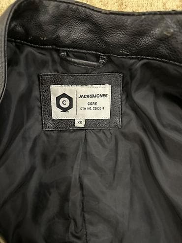 kurtka kiwi: Jack & Jones-Brendidir…Türkiyyədən alınıb, Bədən ölçüsü XS …Boyun — 5