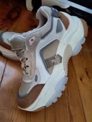 fitnes üçün qadın krosovkaları: Ölçü: 38, rəng - Ağ, Yeni — 2