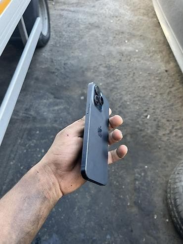 iphone pro max: IPhone 15 Pro Max, Göy — 3