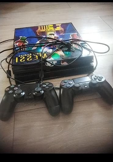 playstatio: Plesteşini 4, Yadaşinda 4 oyun var 2 pultut idyalin veziyetedi çox — 1