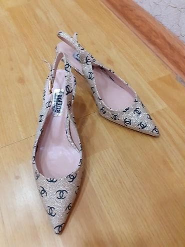 Туфли: Туфли, Размер: 36, цвет - Бежевый, Новый — 1