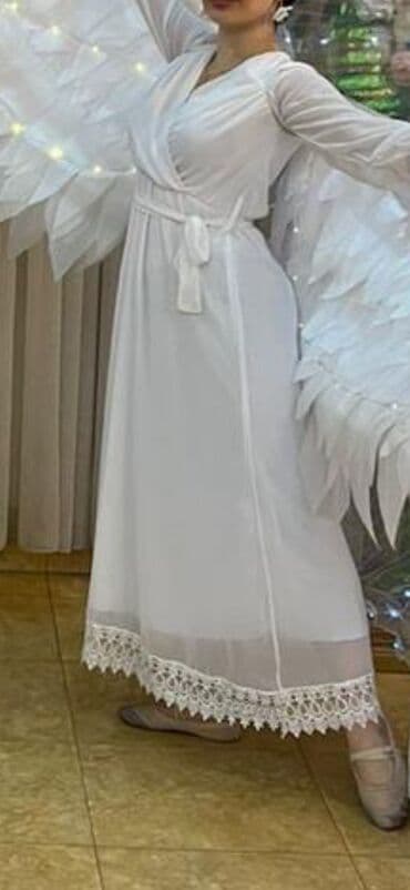 Cinslər: Ağ rəngli, uzun maxi don – 4 ədəd mövcuddur. Ölçülər: M, L, XL — 2