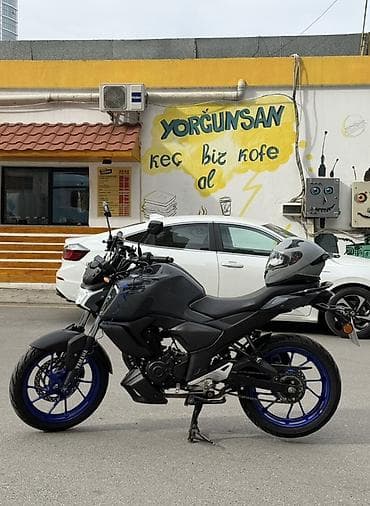 sinsizator yamaha: Yamaha - FZ-S V4 Deluxe, 150 sm3, 2023 il — 3