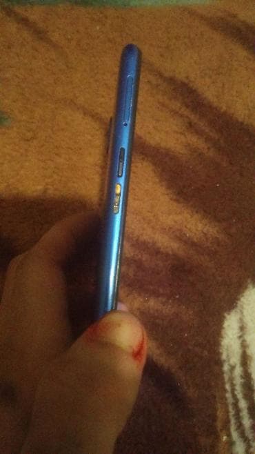 sim paketleri: Asus Zenfone Max (M2) ZB633KL, rəng - Mavi, Qırıq — 1