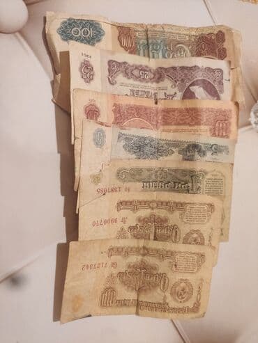 mekteb levazimati: Pullar satilir Cexiya bokal 10 manat Uwag ucun kepka 1 manat — 12