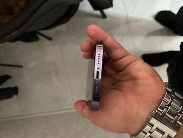 iphone 15 pro max nece manatdir: IPhone 14 Pro, Deep Purple, Face ID — 4