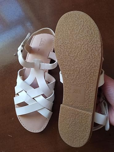 usaq geyimler: Zara sandalet. Yeni! 34razmer. 20azn — 1