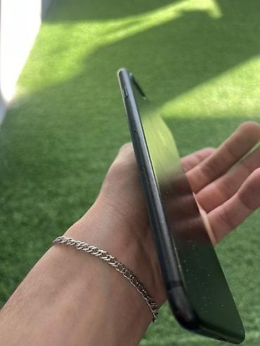 iphone 6s plus satilir: IPhone 7 Plus, Qara, Barmaq izi — 5