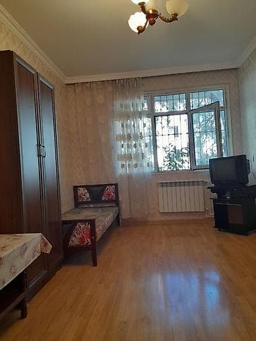 kiraye evler gence: 1 otaqlı mənzil – mətbəx və sanitar qovşaqla - Plan: 1 otaq, dəhliz — 5