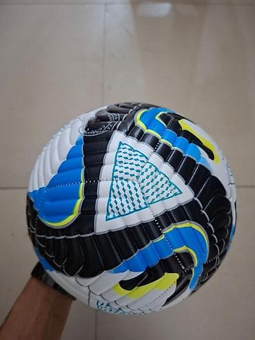 top setka: Futbol və voleybol topları – müxtəlif modellər - Futbol topları: Ağ — 4