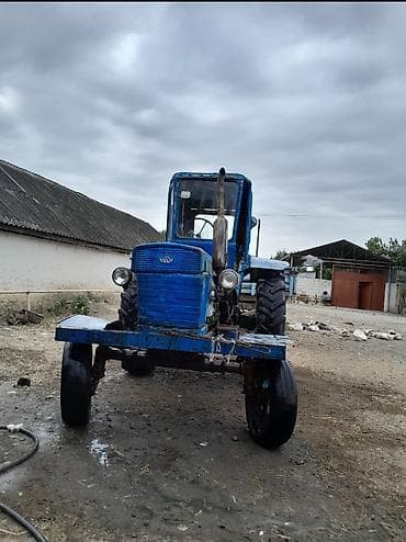 muravey tekeri: Traktor 28, 1995 il, 100000 at gücü, motor 9.7 l, İşlənmiş — 4