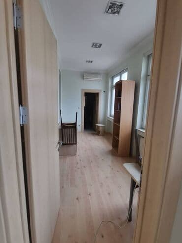 at yalında evlər: Bakı, 4 otaqlı, Köhnə tikili, m. İçərişəhər, 120 kv. m — 11