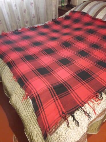 yun şal: Qedimi yun şal o vaxrlar istifade olunub çiiyine salmaq bele — 1