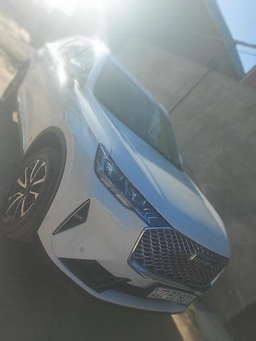 Мототранспорт: Haval H6, 2021, 2.0 motor. Şəhər içi orta yanacaq sərfiyyatı 8–9 l/100 — 9