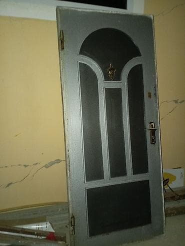 Mənzil üçün İşlənmiş Giriş qapısı 90x205 sm Glazok ilə, Zəmanətsiz, Pulsuz çatdırılma