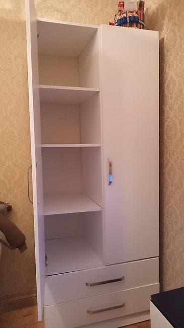 İşlənmiş, 2 qapılı, Siyirməli, Ağ, Taxta, Açılan, Düz dolab