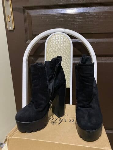 qara mokasinlər: Ölçü: 37, rəng - Qara, İşlənmiş — 1