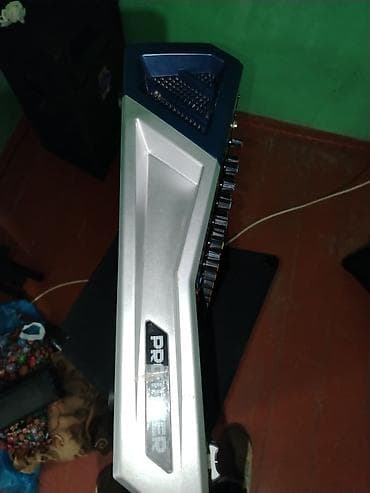 Qarmonlar: Yamaha KV 80 Professional Audio Mixer - 8 mono kanal: hər kanalda MIC — 5