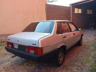 oka satisi: VAZ (LADA) 21099: 1.5 l | 2003 il 157326 km Sedan — 6