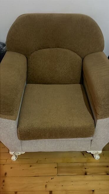 game kreslo: Kreslo, Parça — 1